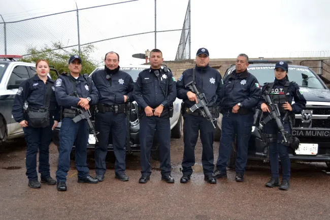 Vamos por la confianza de la gente