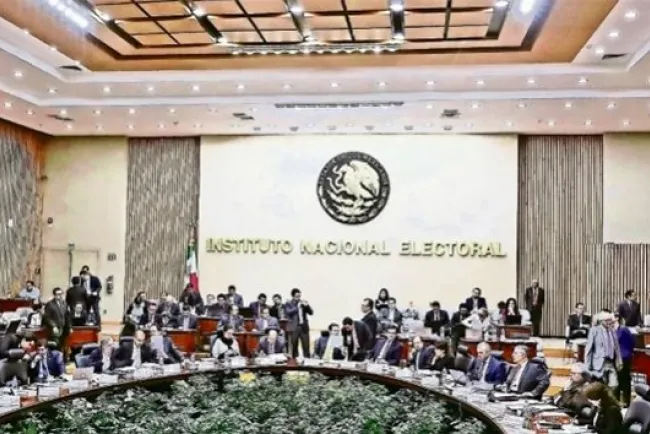 ‘Pierden’ en el INE 116 vehículos y 17 mil bienes