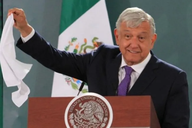 ¿Es feminista? Preguntan a AMLO en la mañanera; esto respondió