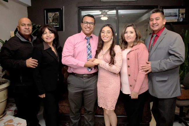 Piden en matrimonio a Lydia María