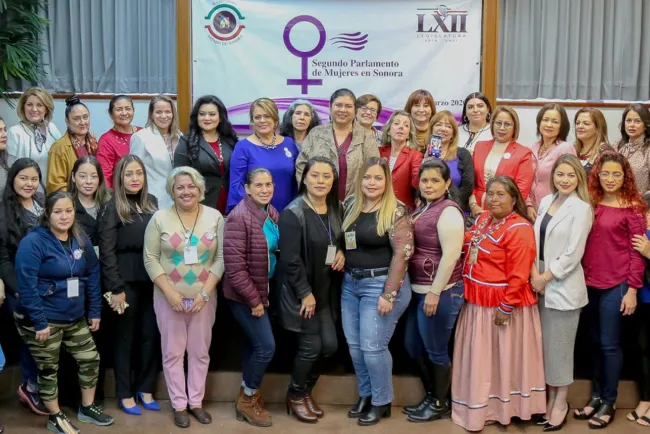 Segundo Parlamento de Mujeres