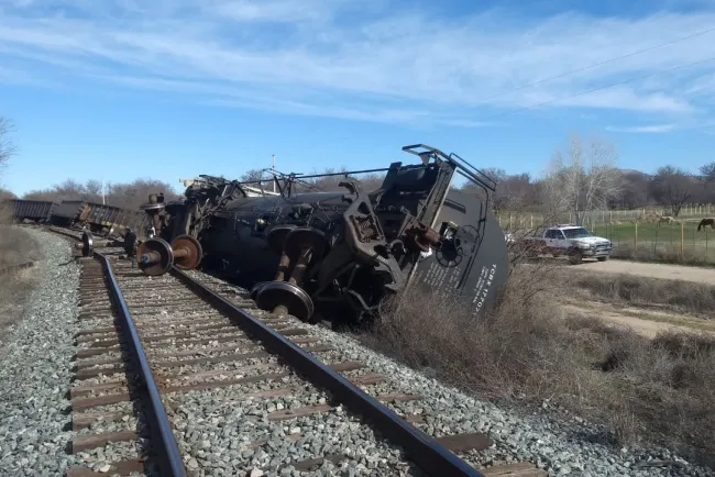 Exigirán mantenimiento a vías del tren a Ferromex