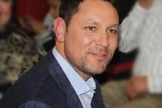 Refrenda alcalde Kiko Munro apoyo total a víctimas