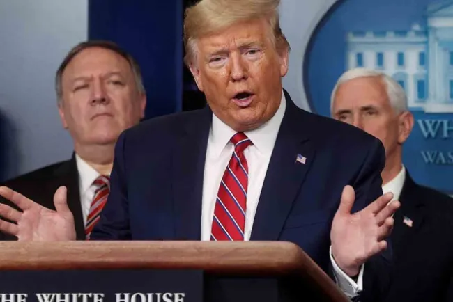 Trump anuncia restricciones en frontera con México por Covid-19