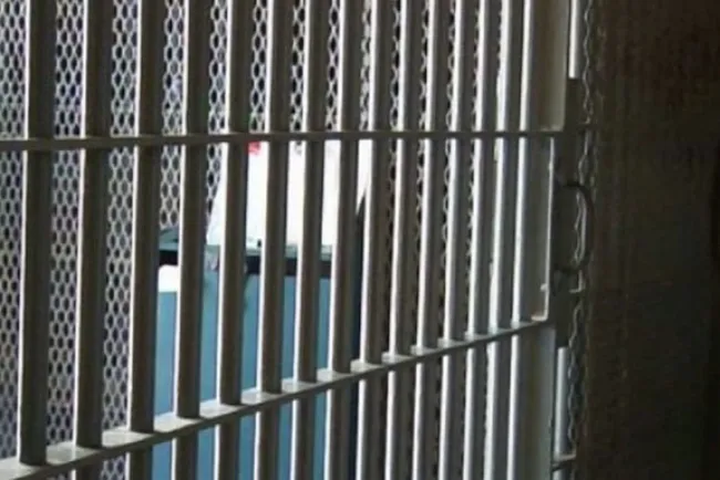 Solicitan liberación de presos