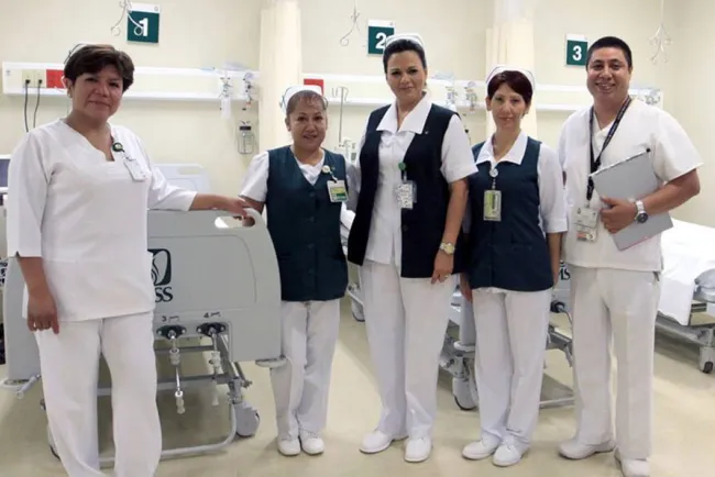 Capacitan a personal de salud en el Seguro