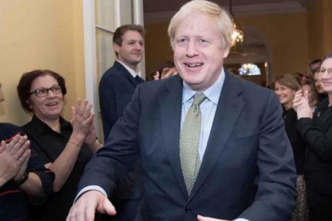 Primer Ministro de Reino Unido, Boris Johnson, da positivo a coronavirus