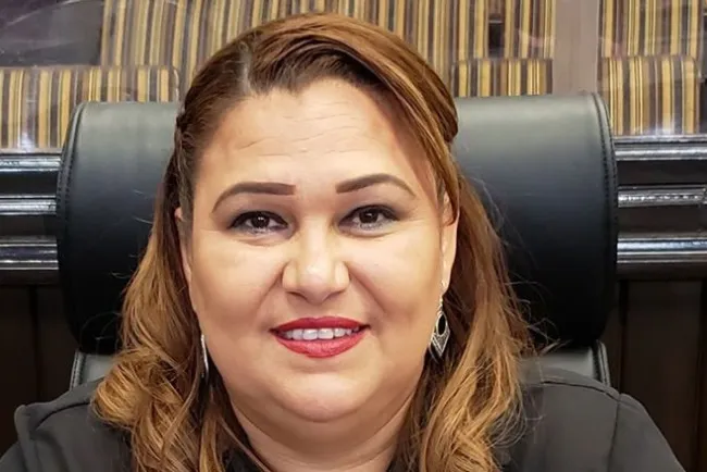 Continúa revisión de personas en garitas