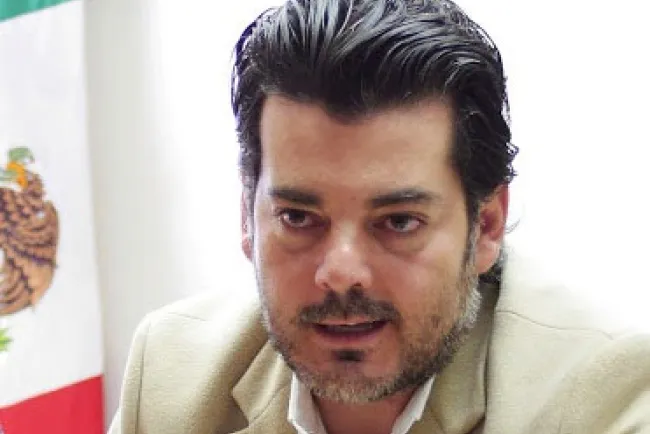 Minimiza Ayuntamiento funciones