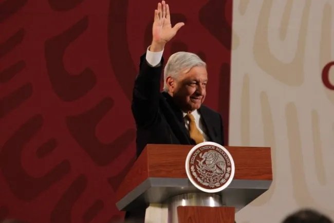 ‘El pueblo pone y quita… no la élite de poder’