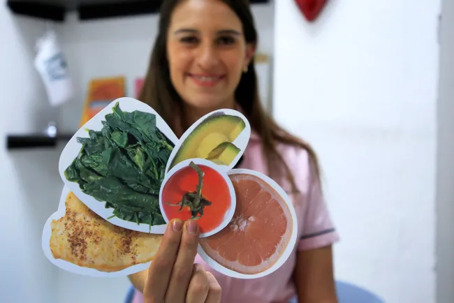 Insisten en luchar contra la obesidad