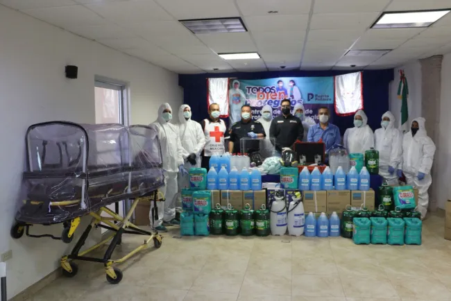 Entrega Munro material para emergencia