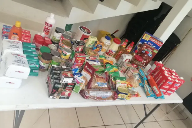 Invitan a donar víveres