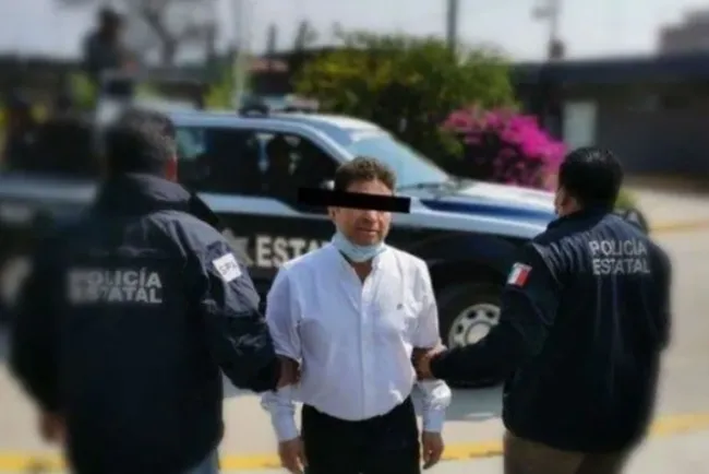 Detienen a exdiputado acusado de ataque con ácido a saxofonista