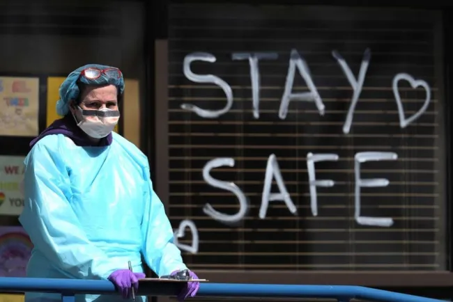 Suman 108 mexicanos muertos en EU por Covid-19