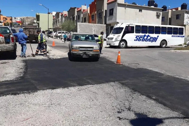 Siguen adelante trabajos de bacheos