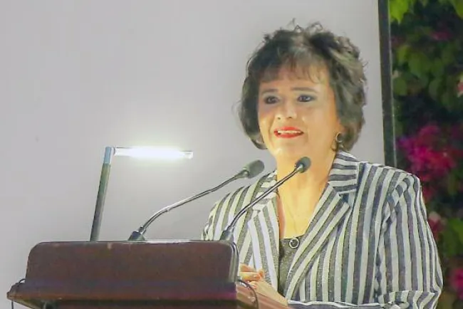 Reanudan en línea educación básica