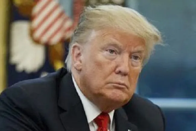 Ignora Trump leyes para asilo político