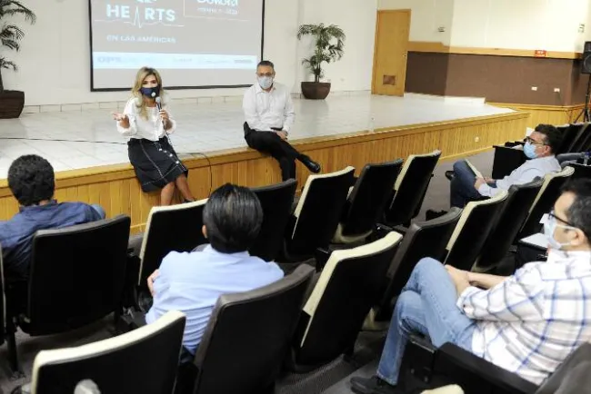 Analizan reactivación económica