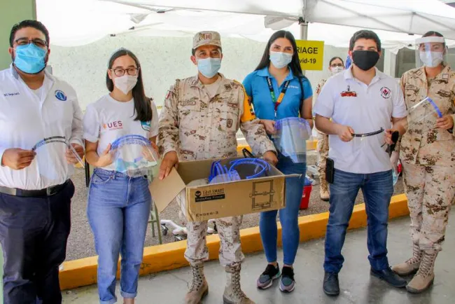 Donan equipo a Hospital Militar