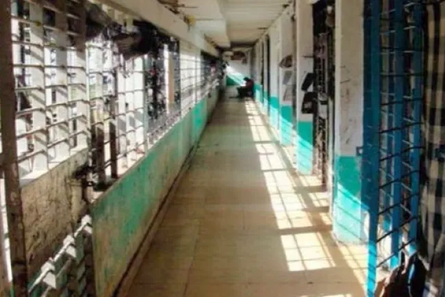 Hay 27 casos de coronavirus en cárceles del país: CNDH