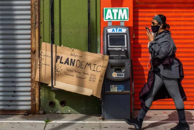 Economía de EU cae 4.8% en primer trimestre