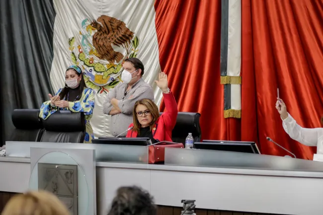 Podrán Ayuntamientos contratar más créditos con apoyo del FAIS