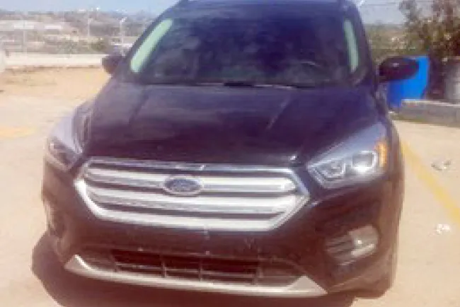 Recuperan PESP y SEDENA auto cargado de armas