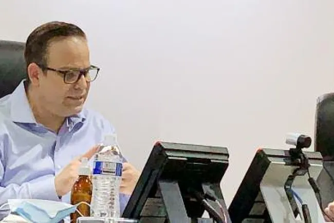 Diálogo virtual con empresarios