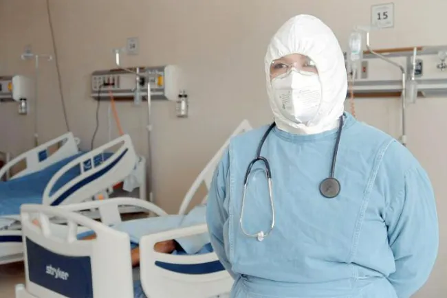 Teme enfermera por la salud de sus hijos