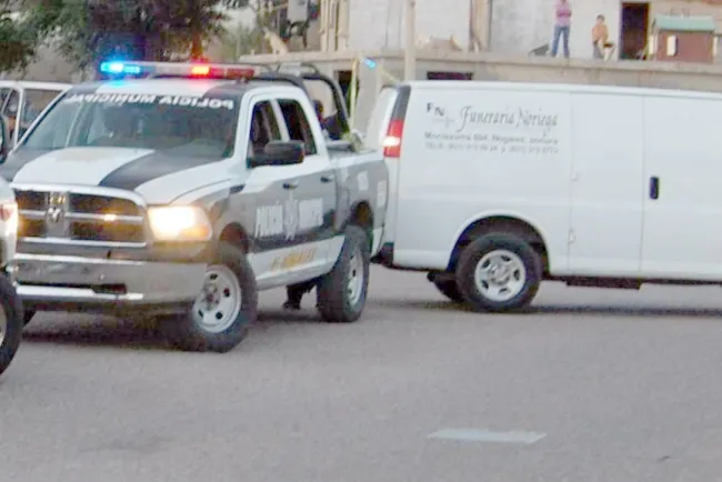 Asesinan a balazos a herrero