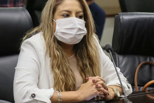 Merecen mujeres puestos decisorios