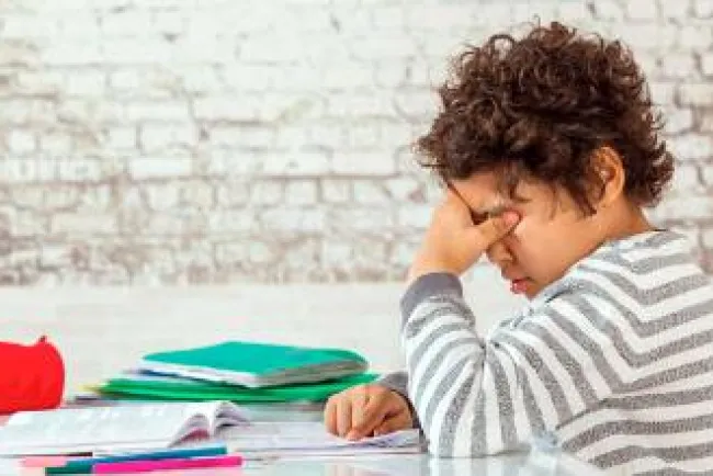 Altera cuarentena sueño a los niños