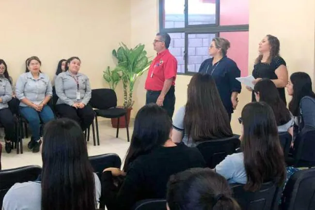 Acreditan a Creson por programas educativos