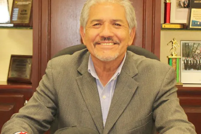 Piden separar a titular jurídico