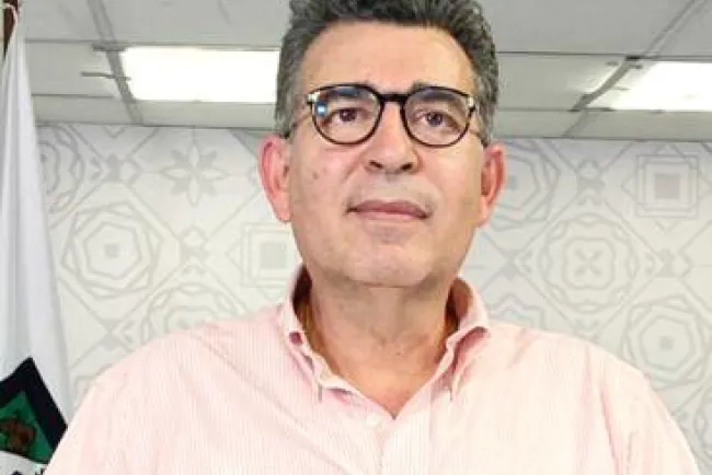 Demos una tregua al sector salud: Clausen Iberri