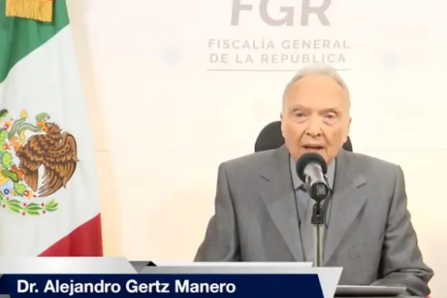 Interpol busca a Tomás Zerón por caso Ayotzinapa; huyó del país