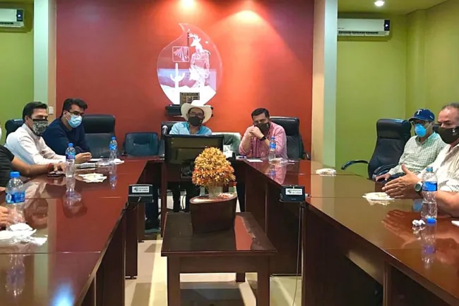 Analiza Partido del Trabajo Acuaférico para Hermosillo