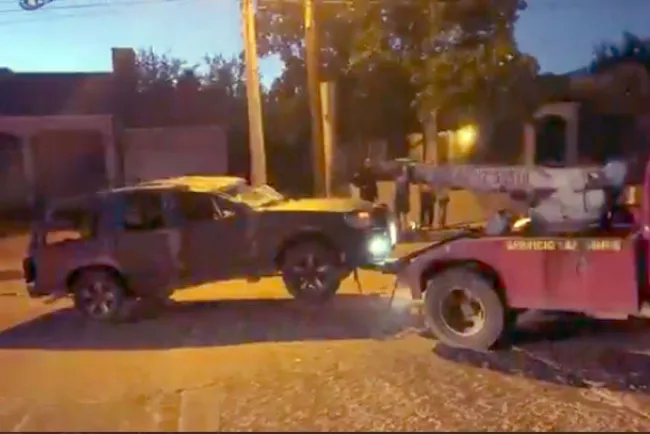 Fallece niña en volcadura