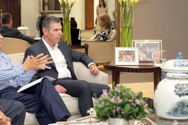 Confía Empresa Ford en Sonora