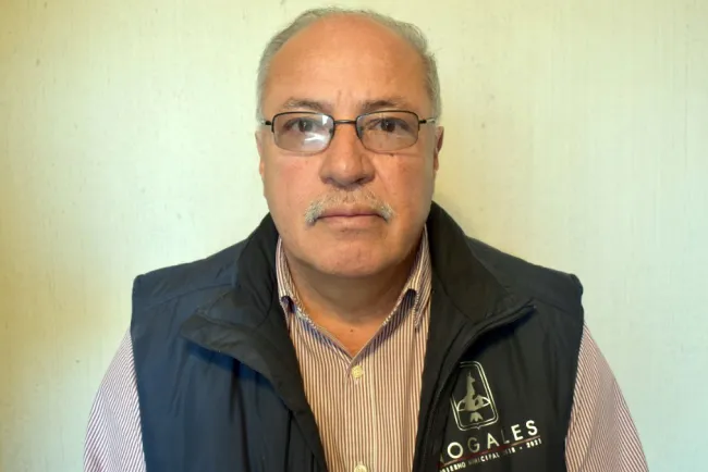 Van contra invasores de áreas del Ayuntamiento