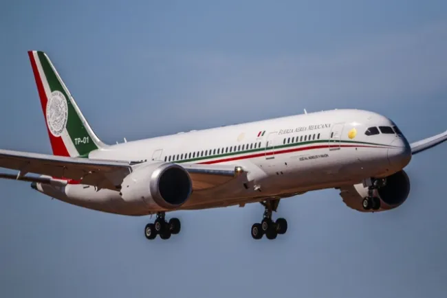 Avión Presidencial a horas de volver a México, revelan