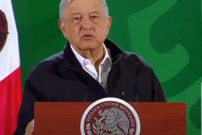 AMLO: 'Eficacia del cubrebocas no está comprobada'