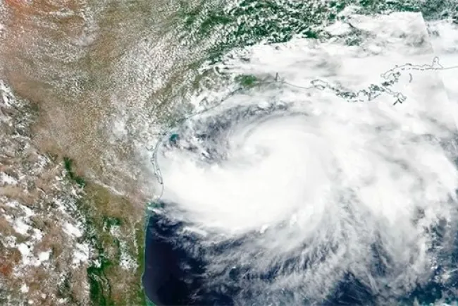 Emiten alerta naranja por proximidad de Hanna al noreste de México