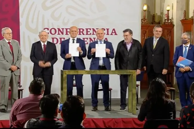 Firma Gobierno convenio con ONU para comprar medicamentos y vacunas