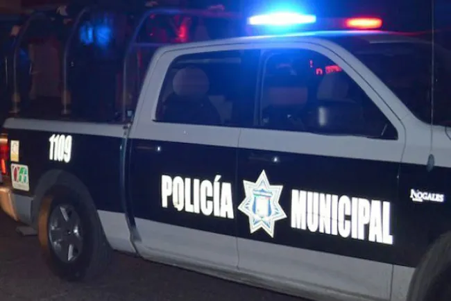 Despojan a taxista de vehículo