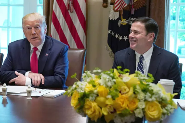 Recibirá Presidente Trump a Doug Ducey