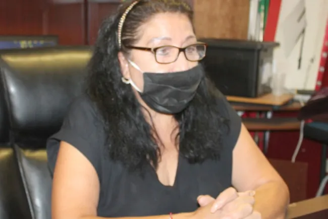 Avanza entrega de becas municipales