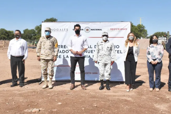 Dona terreno a Guardia Nacional