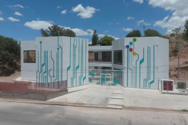 Entrega ISIE obras en Nogales